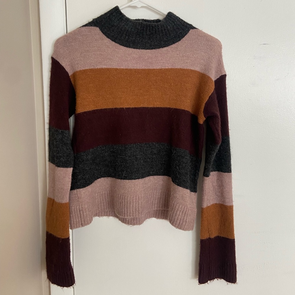 Express Sweater with Long Sleeves